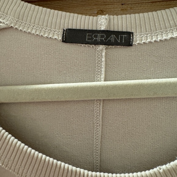 Loose fitting pullover - Picture 3 of 3